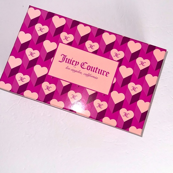 NIB Juicy Couture Flap Crossbody & Keychain Gift Box Set - Picture 6 of 6